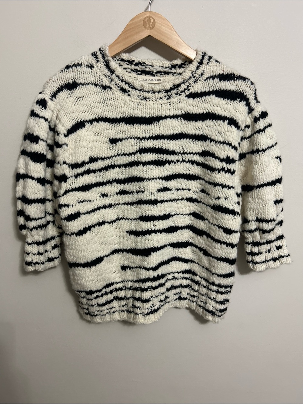 ⭐️Ulla Johnson Merino Wool Sweater Puff Sleeve Ivory Black Combo⭐️